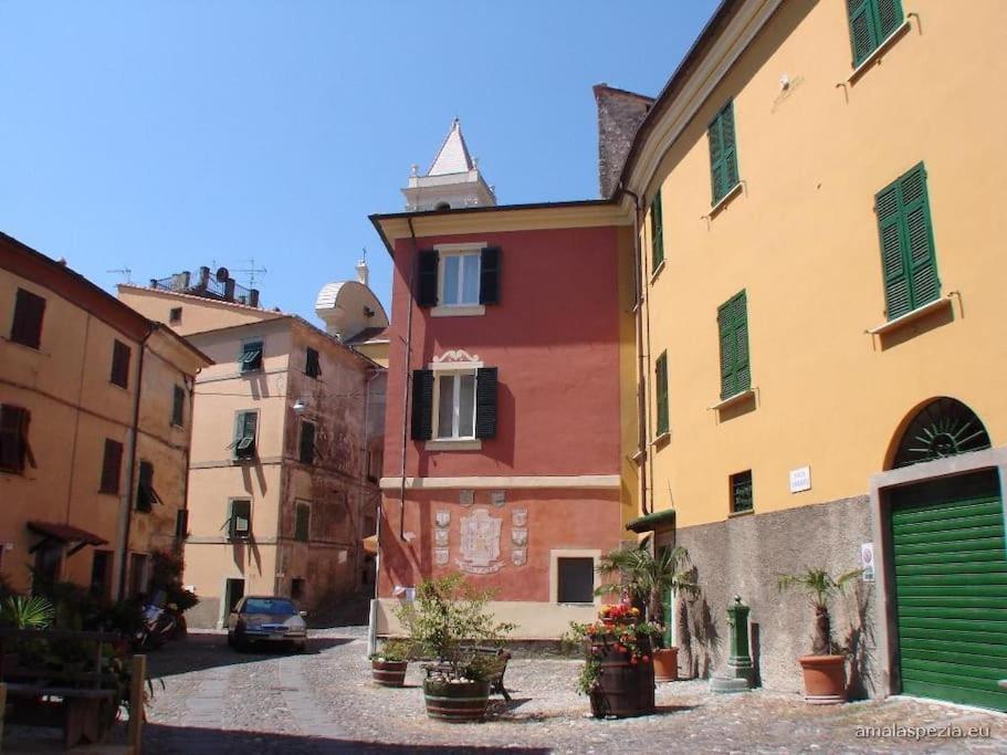 Vezzhouse Villa Vezzano Ligure Exteriör bild