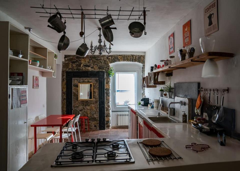 Vezzhouse Villa Vezzano Ligure Exteriör bild